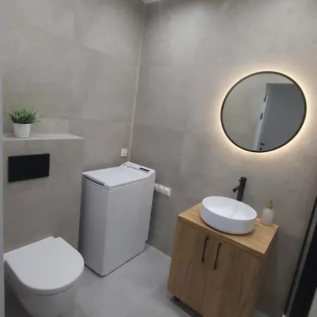 Gold Self Check-in Apartment Rzeszow
