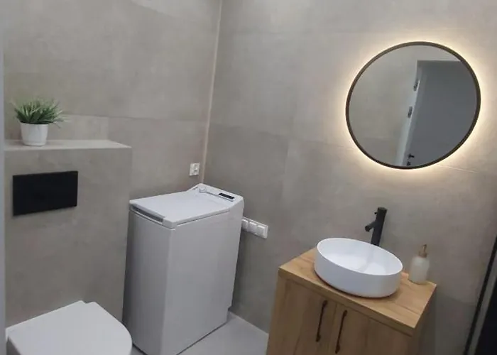 Gold Self Check-in Apartment Rzeszow